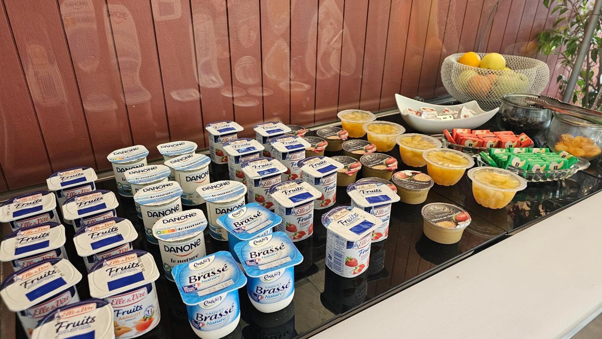 Brit Hotel Essentiel Pau Lescar Dış mekan fotoğraf
