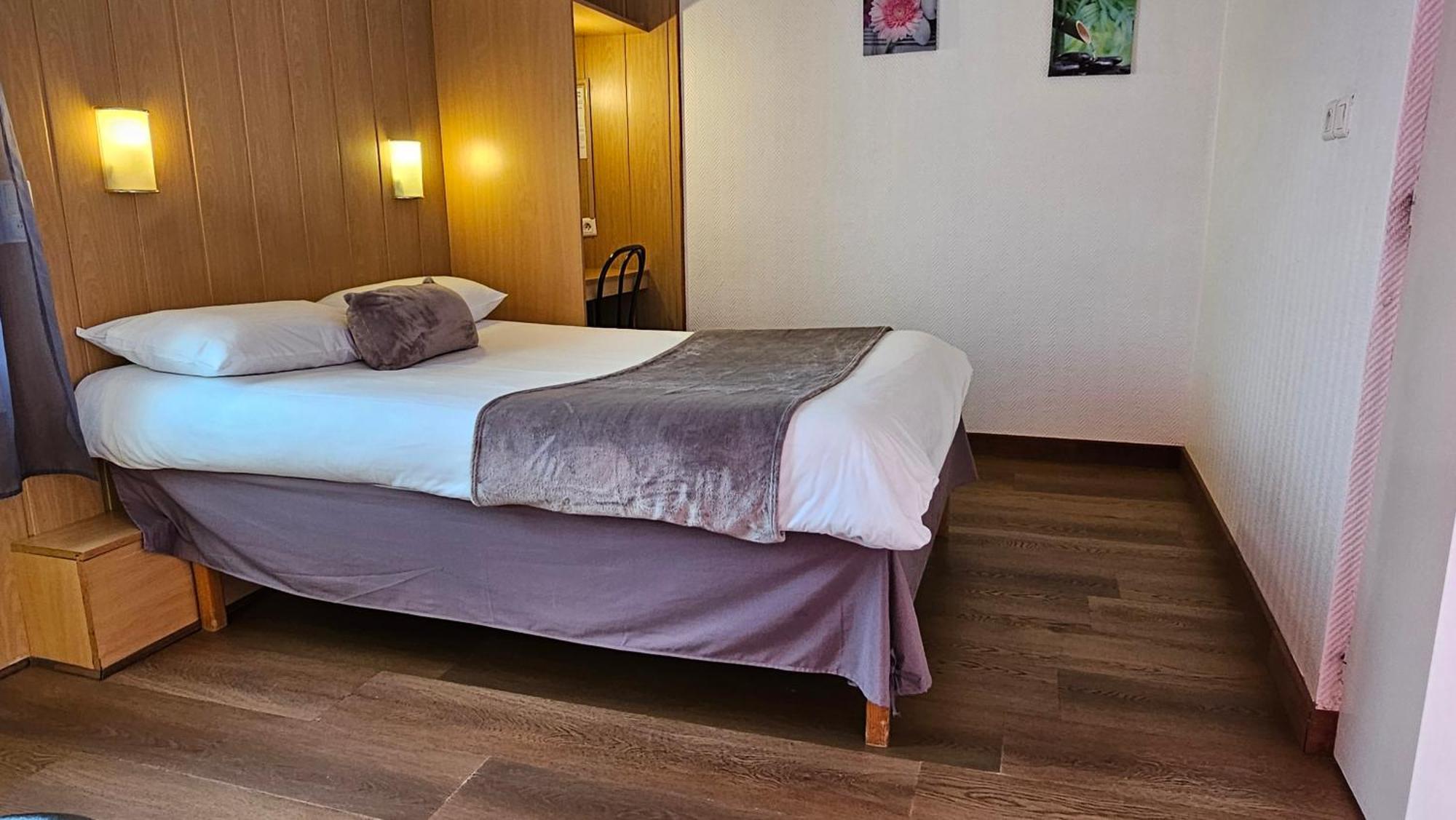 Brit Hotel Essentiel Pau Lescar Dış mekan fotoğraf