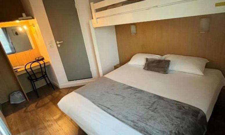 Brit Hotel Essentiel Pau Lescar Dış mekan fotoğraf