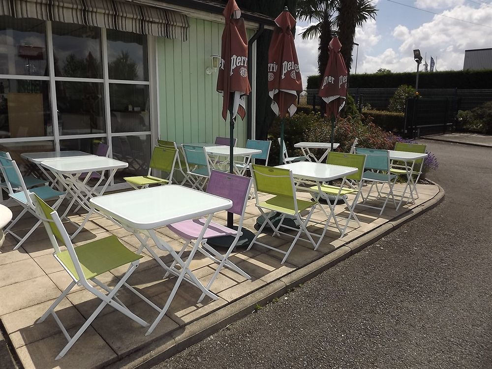 Brit Hotel Essentiel Pau Lescar Dış mekan fotoğraf